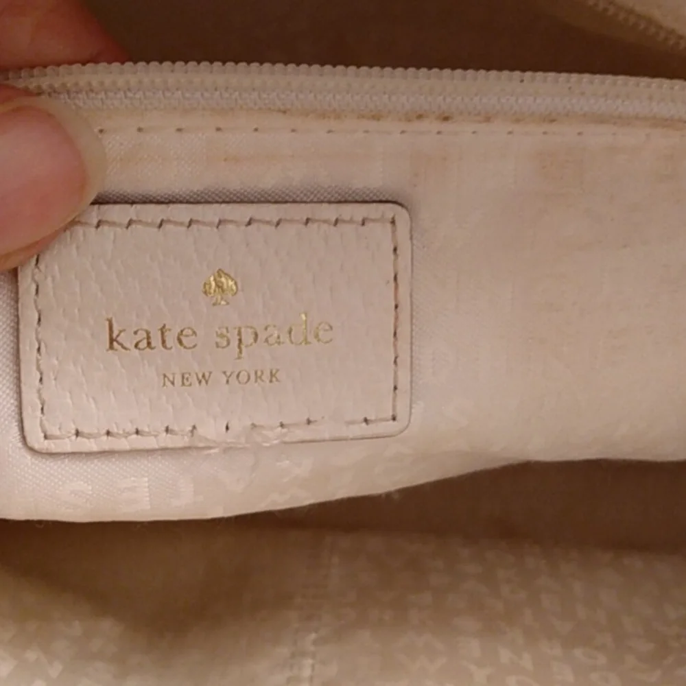 Kate Spade Grove Street Leather “Carli” Dome Satchel Bag Purse